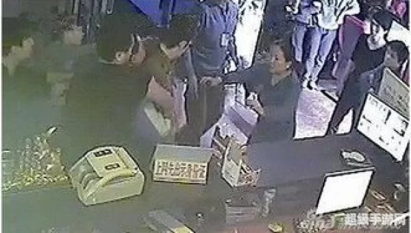 富二代玩的十六个游戏